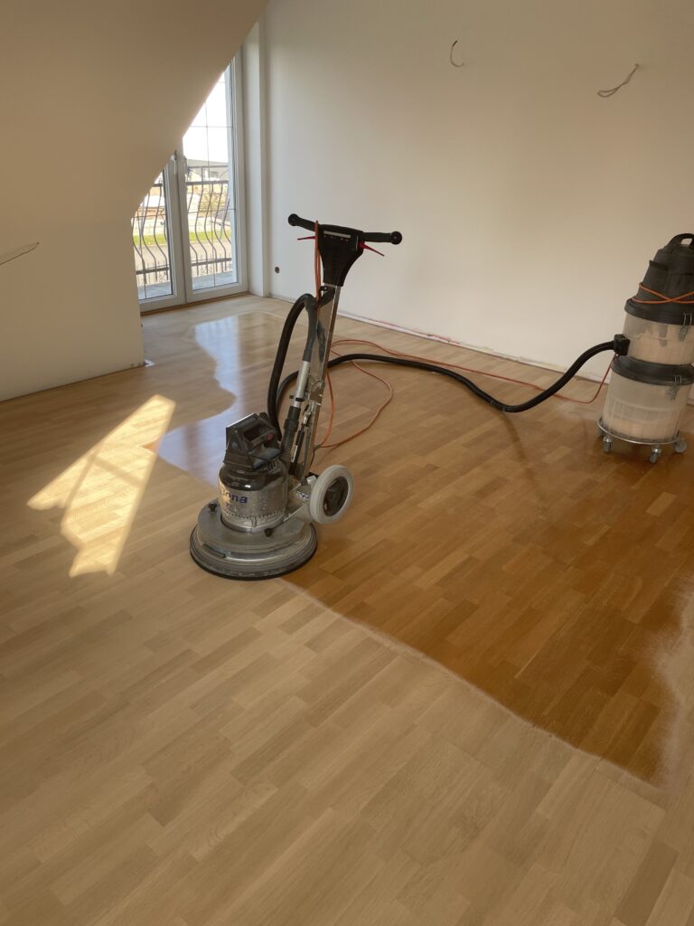 Cyklinowanie deski barlineckiej